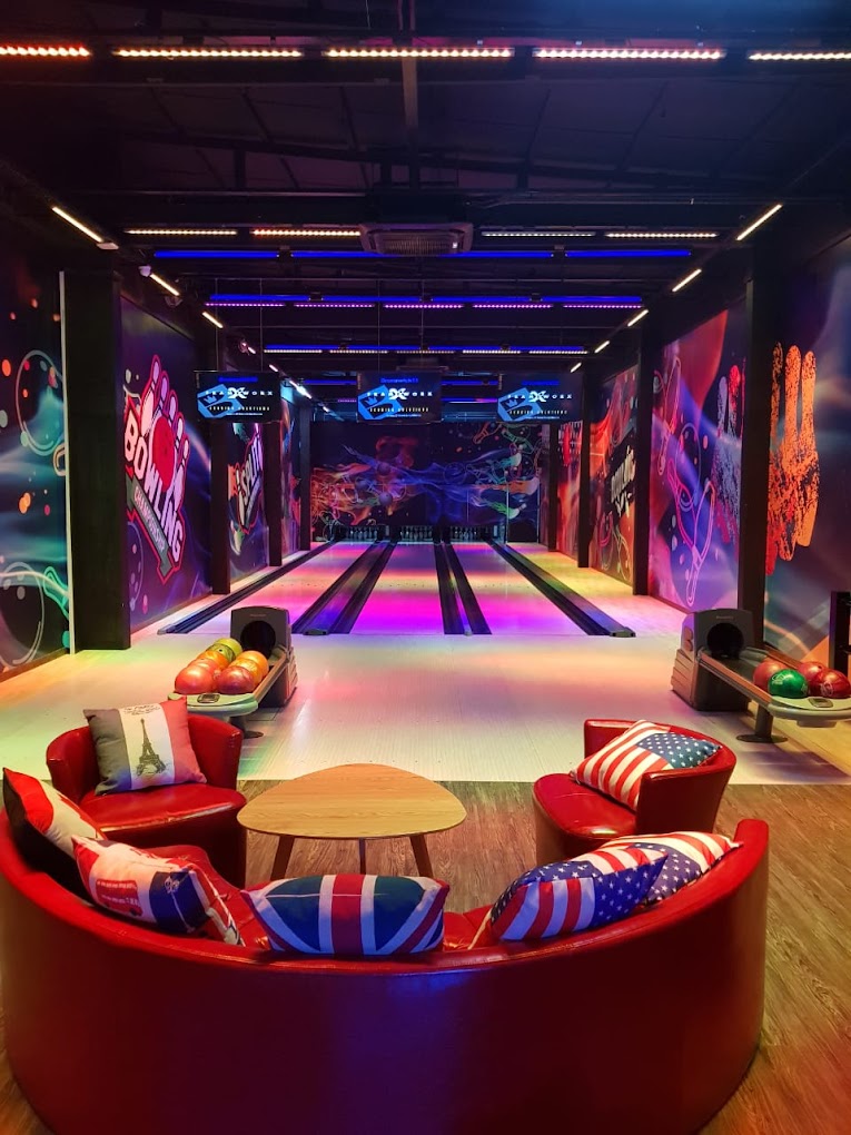 Coco Jambo Lounge & Lounge 5