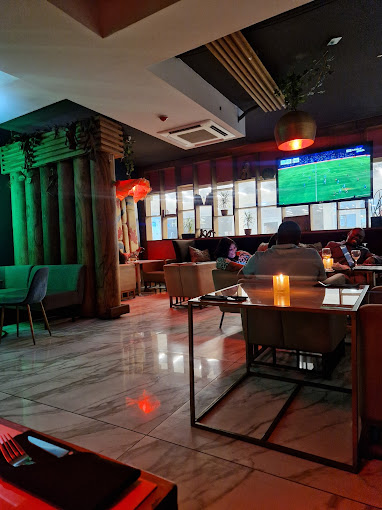 MOOD RESTAURANT & LOUNGE 5