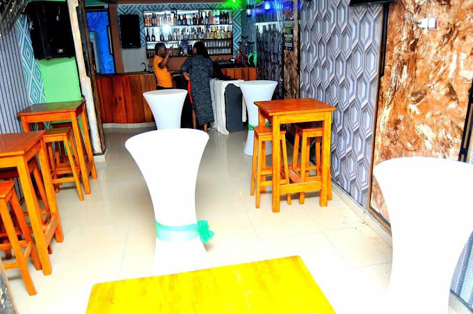 New Edition Lounge 1