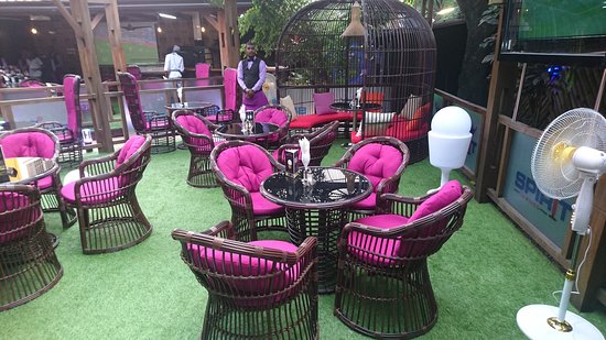 Spirit Club & Bar B Q 1