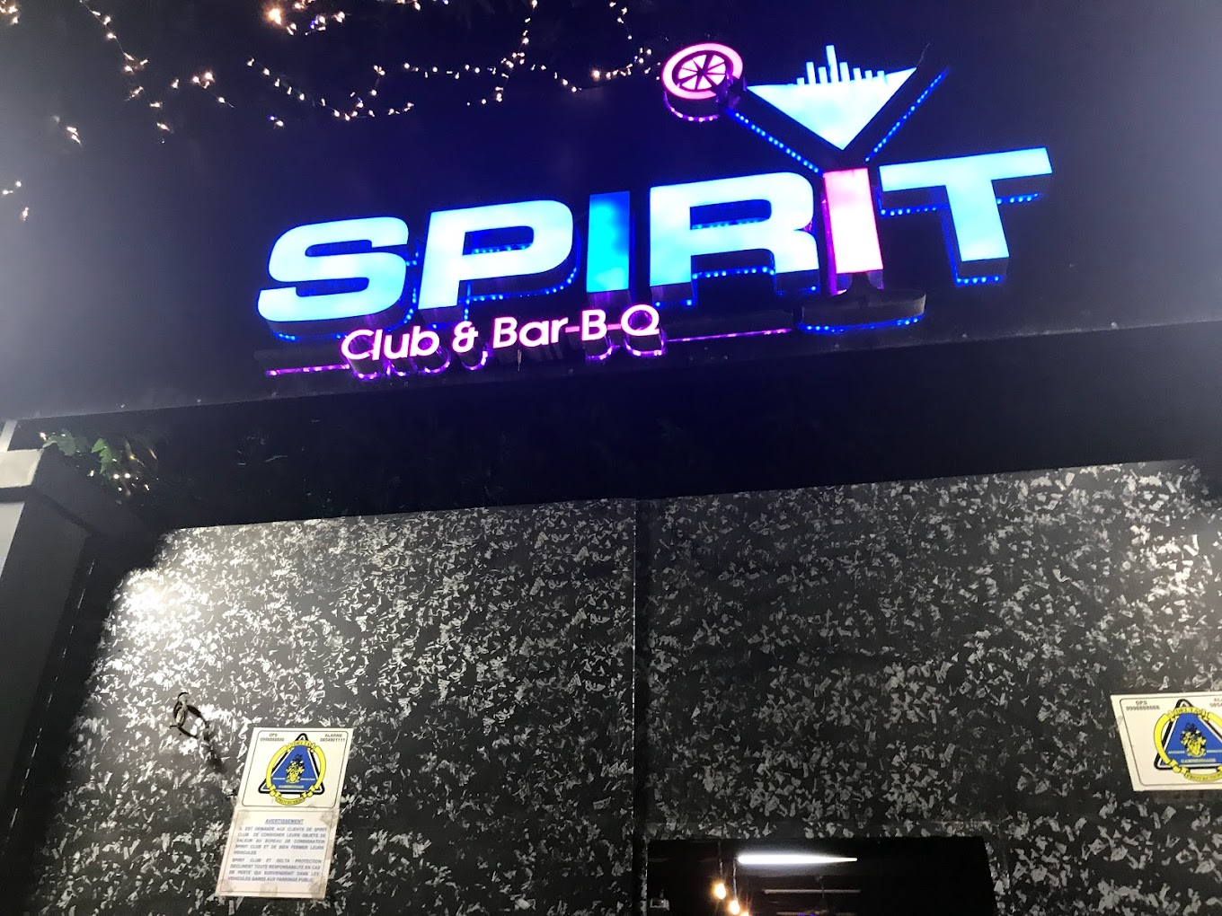 Spirit Club & Bar B Q 4